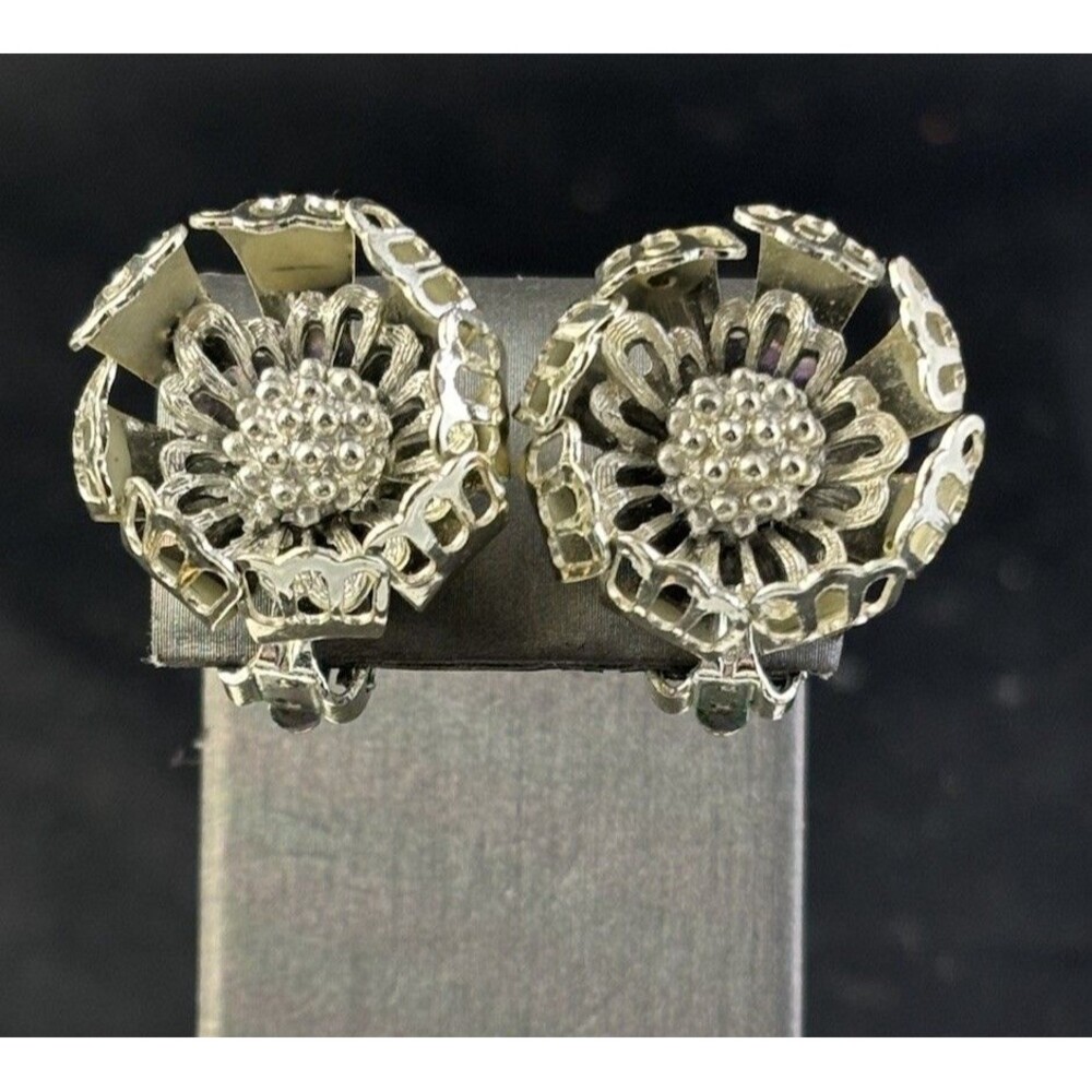 Vintage Coro Signed Silver Tone 3D Flower Clip On Earrings